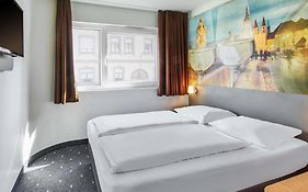 B&B Hotel Wuerzburg-City